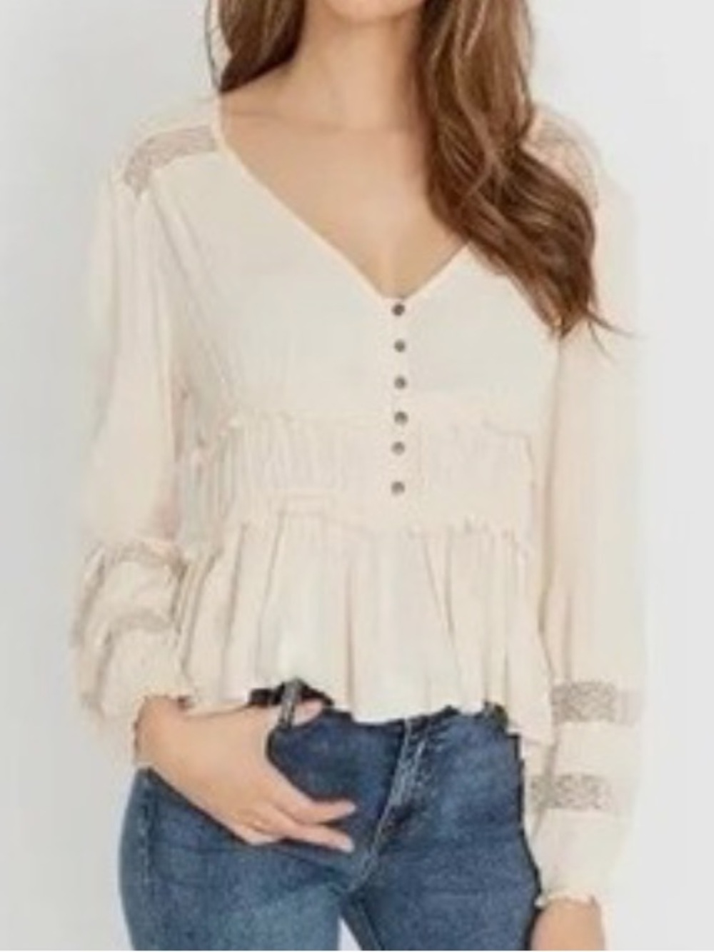 American Eagle Outfitters cream-colored, long-sleeved, ruffled, V-neck blouse XL